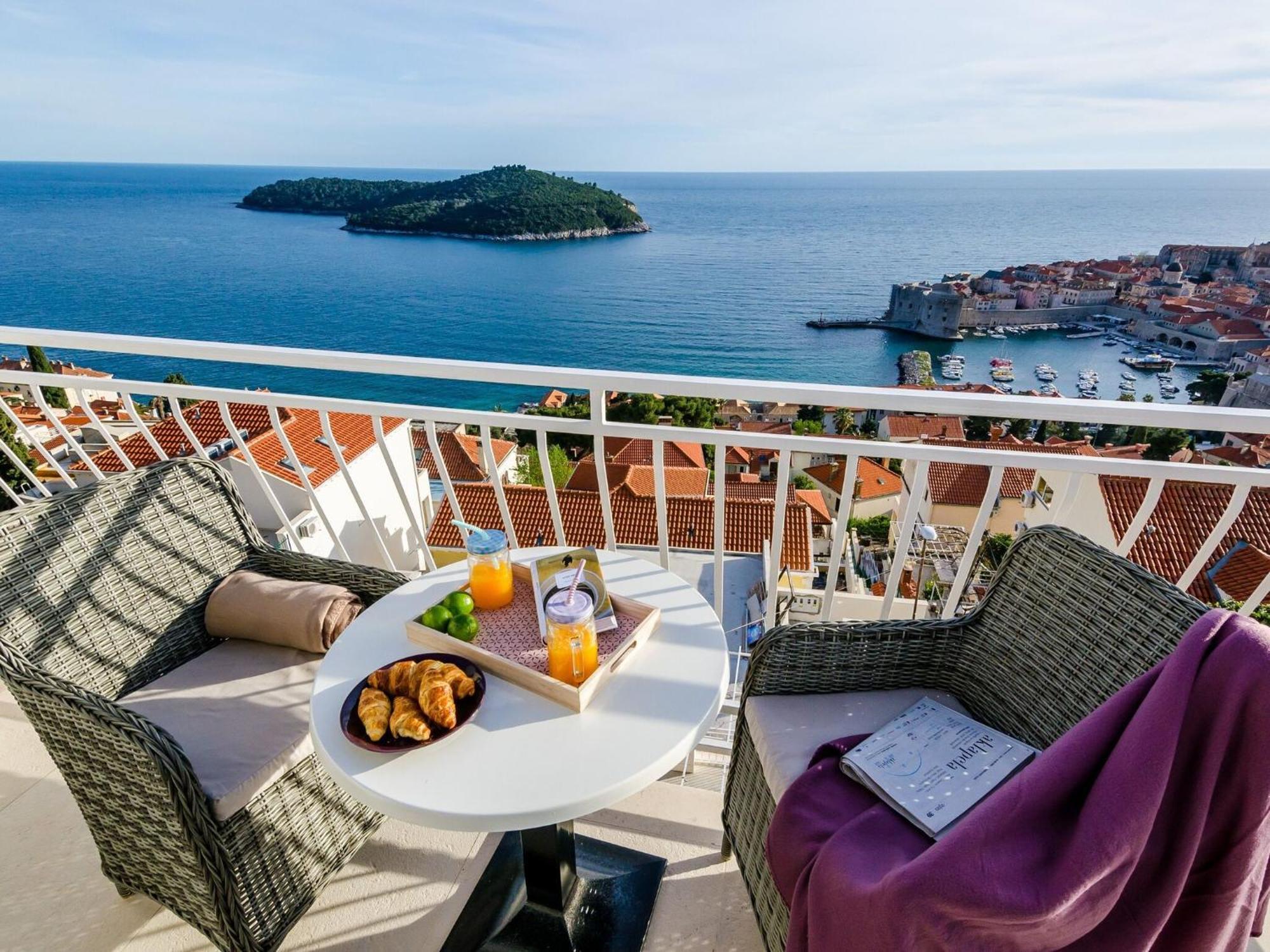 Ploce Apartments-One-Bedroom Apartment With Terrace And Sea View Dubrovnik Eksteriør billede